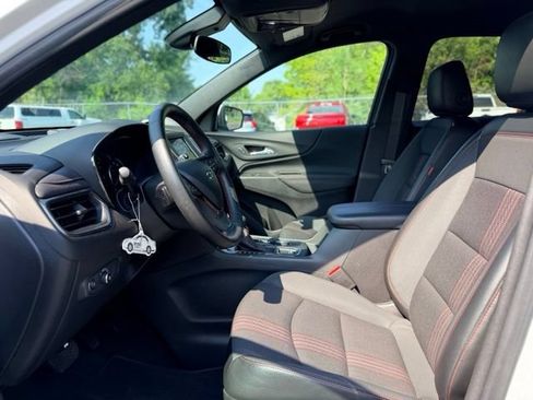 Used 2024 Chevrolet Equinox RS FWD image 7