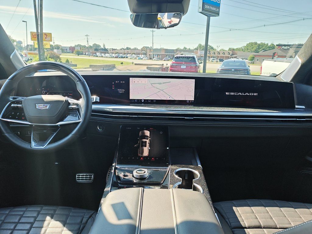 Used 2025 Cadillac Escalade V w/ LPO, Floor Liner Package AWD/4WD image 17