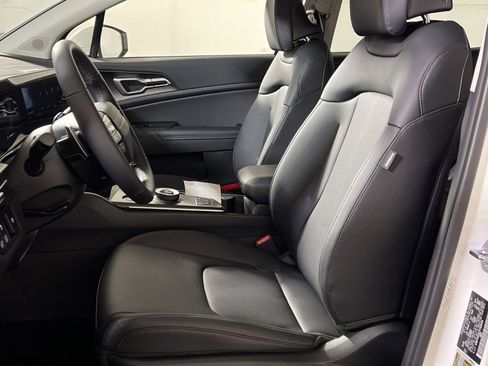 New 2026 Kia Sportage EX AWD/4WD image 11