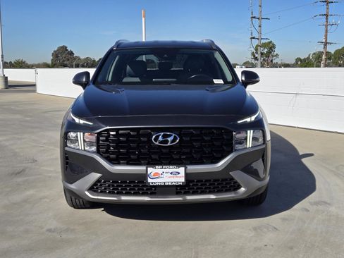 Used 2023 Hyundai Santa Fe SEL image 3