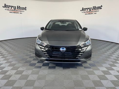 Used 2024 Nissan Versa S w/ S Plus Package image 6