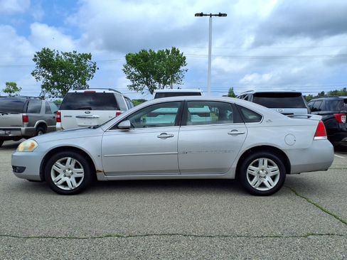 Used 2007 Chevrolet Impala LT FWD image 7