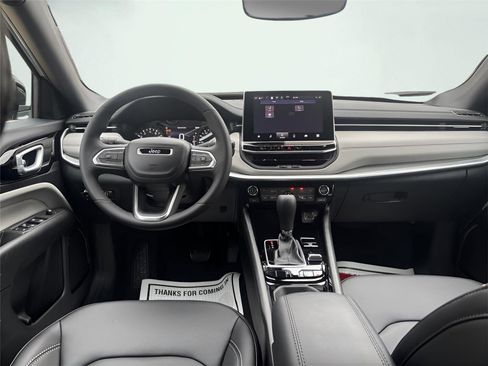 New 2026 Jeep Compass Limited AWD/4WD image 10