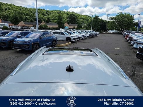 Used 2023 Audi A4 2.0T allroad Premium Plus AWD/4WD image 29
