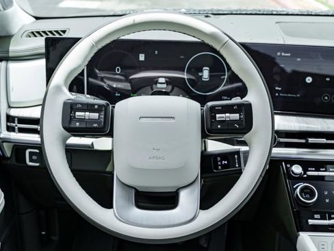 New 2025 Hyundai Santa Fe Calligraphy FWD image 23