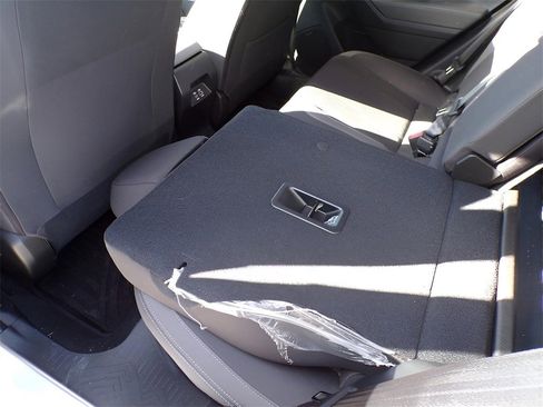 Certified 2025 Subaru Crosstrek 2.0i Premium image 14