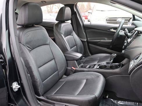 Used 2016 Chevrolet Cruze Premier image 26