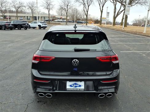 Used 2023 Volkswagen Golf 20th Anniversary Edition image 6