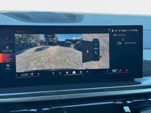 Used 2026 BMW X7 M60i image 44