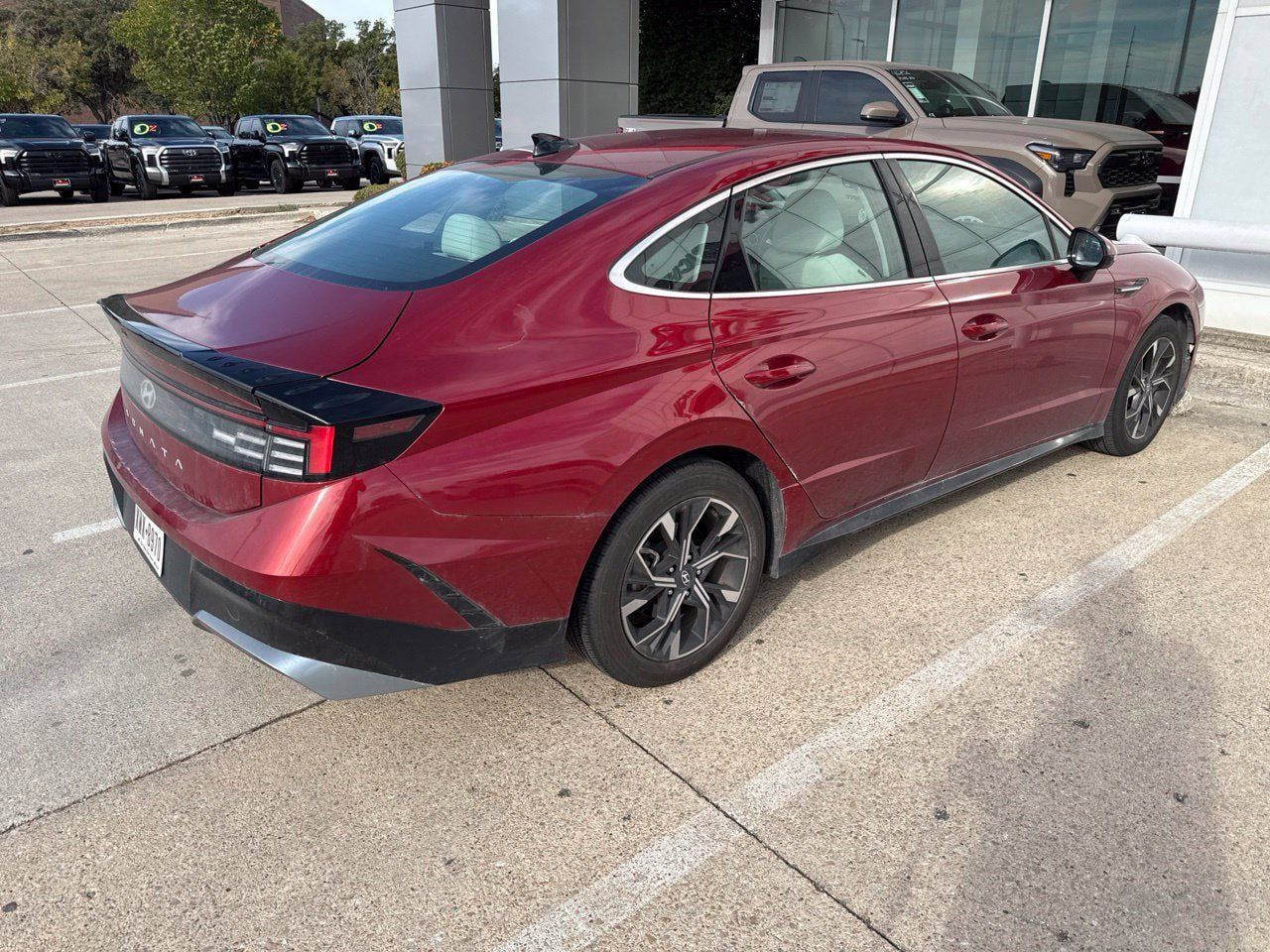 Used 2025 Hyundai Sonata SEL FWD image 4