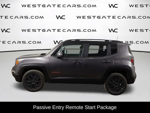 Used 2018 Jeep Renegade Trailhawk w/ Safety & Security Group AWD/4WD image 5