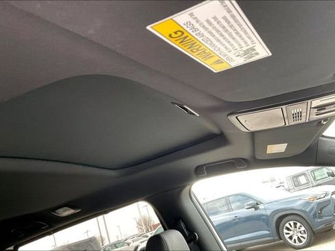 Used 2025 Honda Odyssey Sport-L image 20