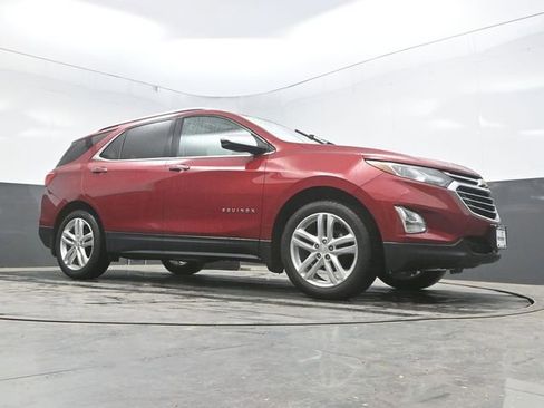 Used 2018 Chevrolet Equinox Premier AWD/4WD image 24