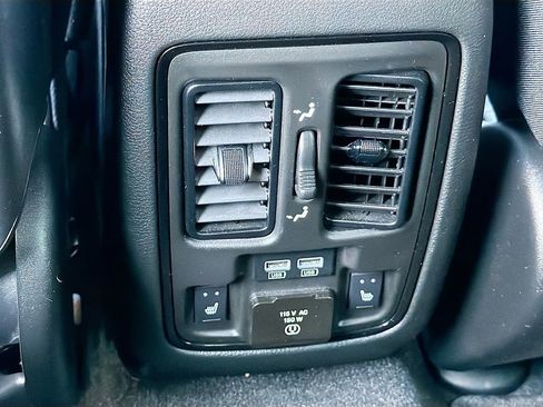 Used 2021 Dodge Durango R/T w/ Blacktop Package AWD/4WD image 35