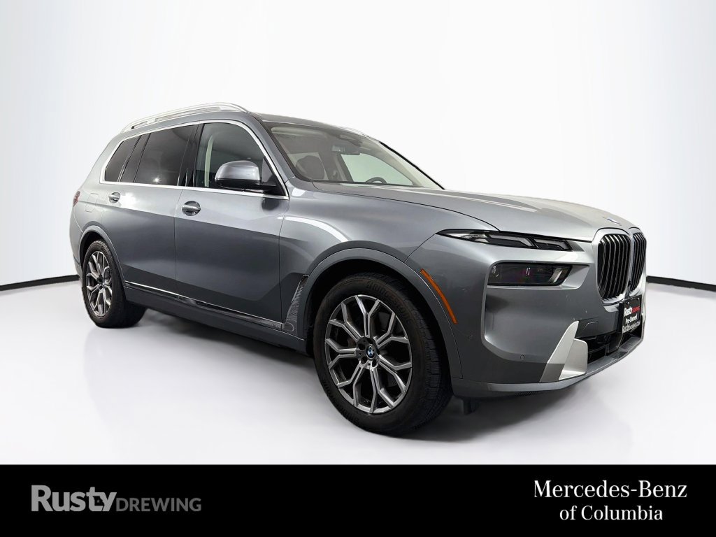 Used 2025 BMW X7 xDrive40i AWD/4WD image 1