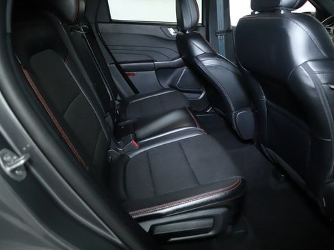 Used 2025 Ford Escape ST-Line FWD image 31