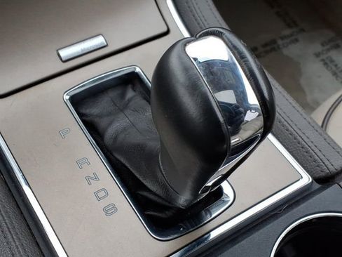 Used 2015 Lincoln MKX AWD w/ Equipment Group 101A image 23