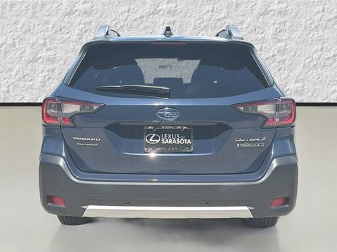 Used 2024 Subaru Outback Touring XT AWD/4WD image 4