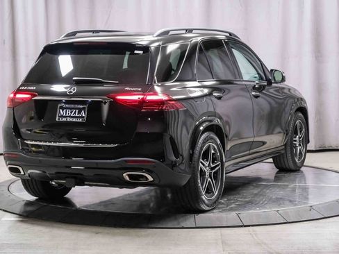 Used 2025 Mercedes-Benz GLE 580 4MATIC image 4