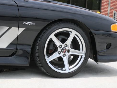 Used 1997 Ford Mustang GT RWD image 41