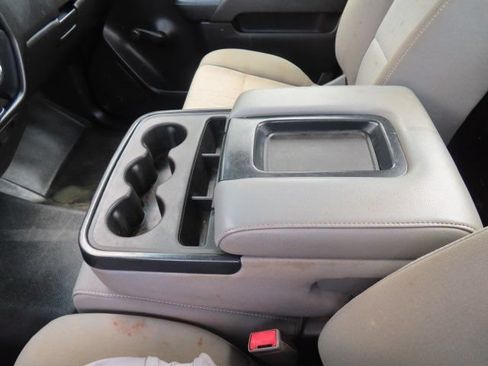 Used 2018 Chevrolet Silverado 1500 W/T RWD image 19