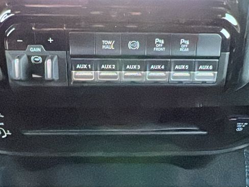 New 2025 RAM 2500 Tradesman image 25