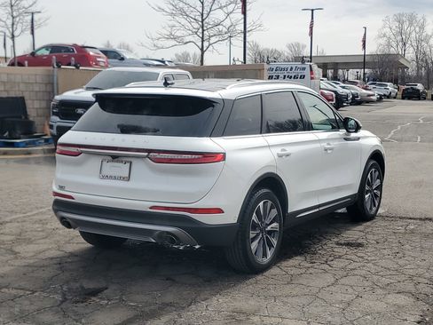 Used 2022 Lincoln Corsair Reserve w/ Equipment Group 201A image 6