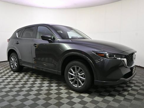 New 2025 MAZDA CX-5 AWD 2.5 S w/ Preferred Package image 8