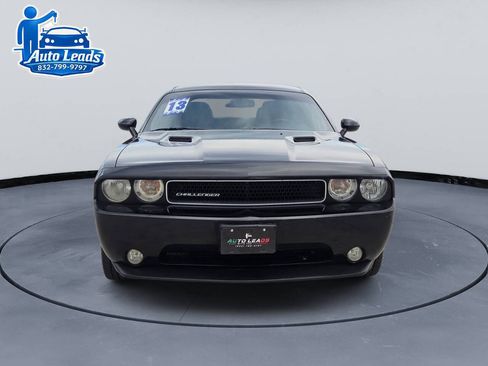 Used 2013 Dodge Challenger SXT Plus RWD image 4