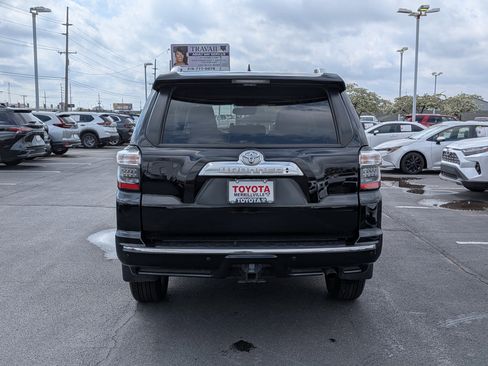 Certified 2021 Toyota 4Runner Limited AWD/4WD image 7