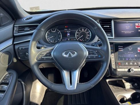 Certified 2025 INFINITI QX55 Luxe AWD/4WD image 15