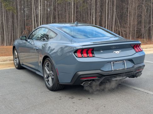 New 2025 Ford Mustang Premium image 5