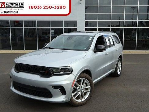 Certified 2024 Dodge Durango GT image 1