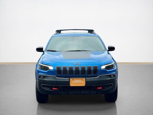 Used 2022 Jeep Cherokee Trailhawk w/ Sound & Nav Group AWD/4WD image 2