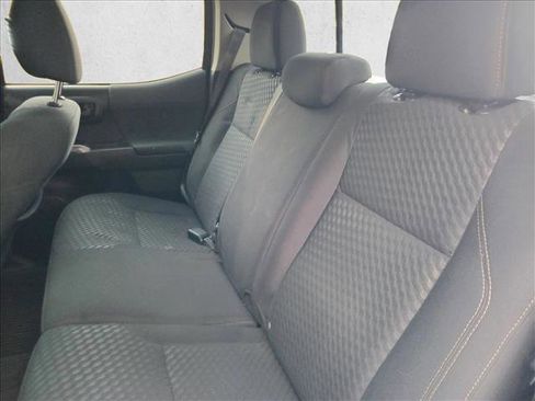 Used 2023 Toyota Tacoma 4x4 Double Cab image 11