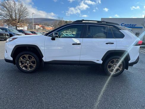 Used 2024 Toyota RAV4 AWD Hybrid image 7