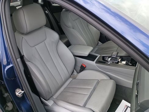 Used 2020 Audi A4 2.0T Premium w/ Convenience Package image 31
