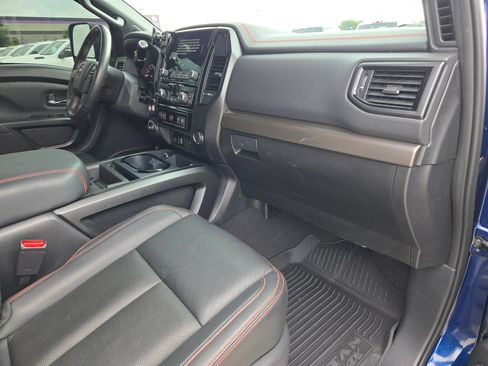 Used 2024 Nissan Titan PRO-4X w/ Pro-4x Convenience Package AWD/4WD image 29