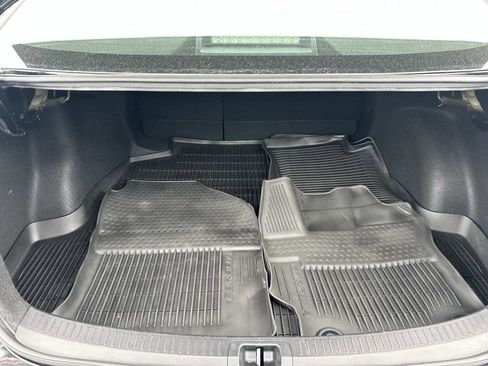Used 2024 Toyota Corolla LE FWD image 30