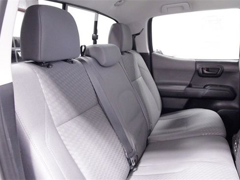 Used 2021 Toyota Tacoma SR image 18