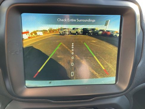 Used 2023 Jeep Renegade Latitude image 18