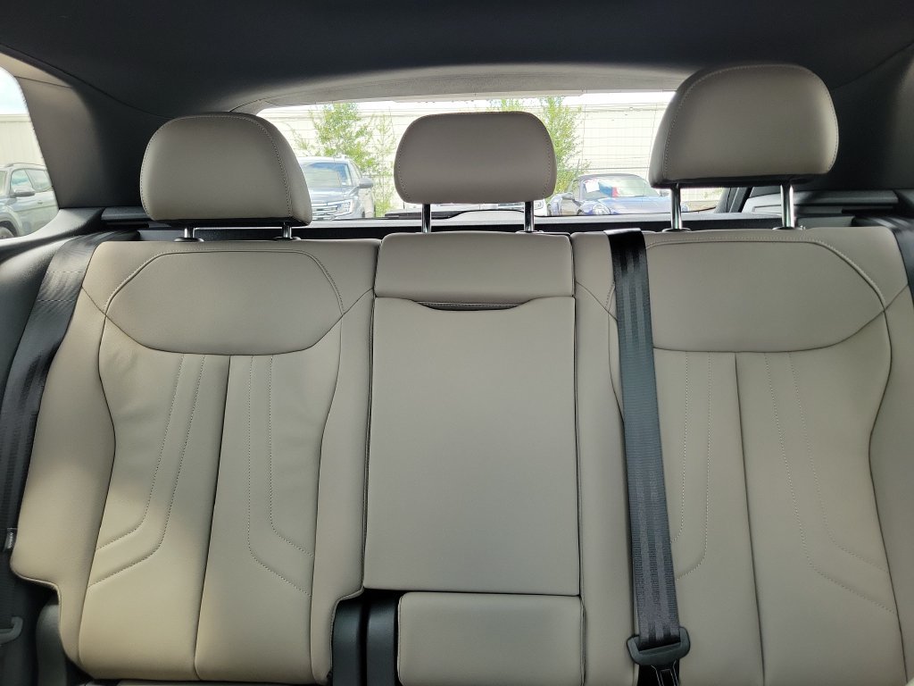 New 2026 Audi Q3 quattro 2.0T AWD/4WD image 32