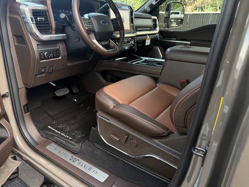 Used 2026 Ford F350 King Ranch w/ Chrome Package AWD/4WD image 24