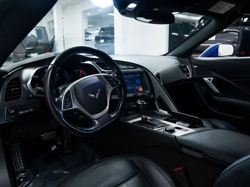 Used 2017 Chevrolet Corvette Stingray Coupe image 16