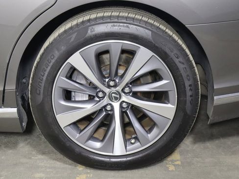 Used 2019 Lexus LS 500 AWD w/ Accessory Package (Z2) image 42