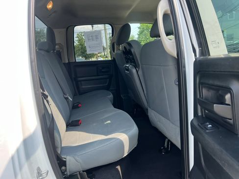 Used 2017 RAM 1500 Express AWD/4WD image 26