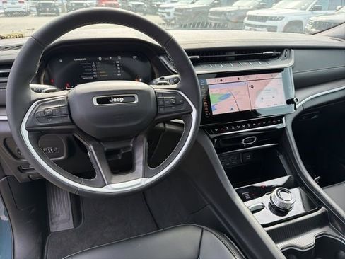 New 2026 Jeep Grand Cherokee Limited w/ Limited Altitude Package image 16