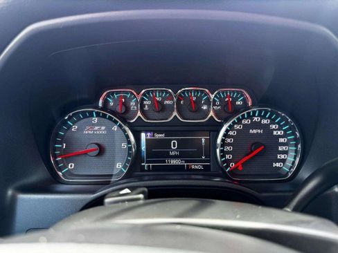 Used 2018 Chevrolet Silverado 1500 LT w/ Texas Edition image 23