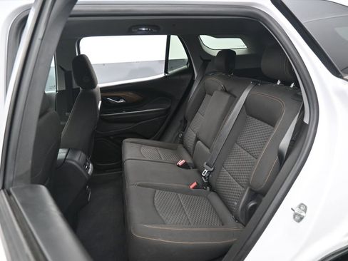 Used 2020 GMC Terrain SLE image 26