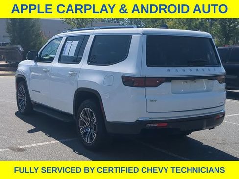 Used 2024 Jeep Wagoneer Series II w/ Flexible Seating Group AWD/4WD image 9